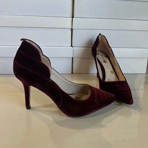 Boden burgundy velvet pumps size 6